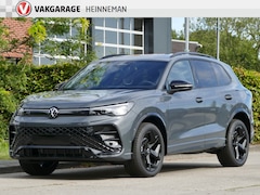 Volkswagen Tiguan - 1.5 eHybrid 272pk R-Line Edition Black style | € 1000, - inruilpremie
