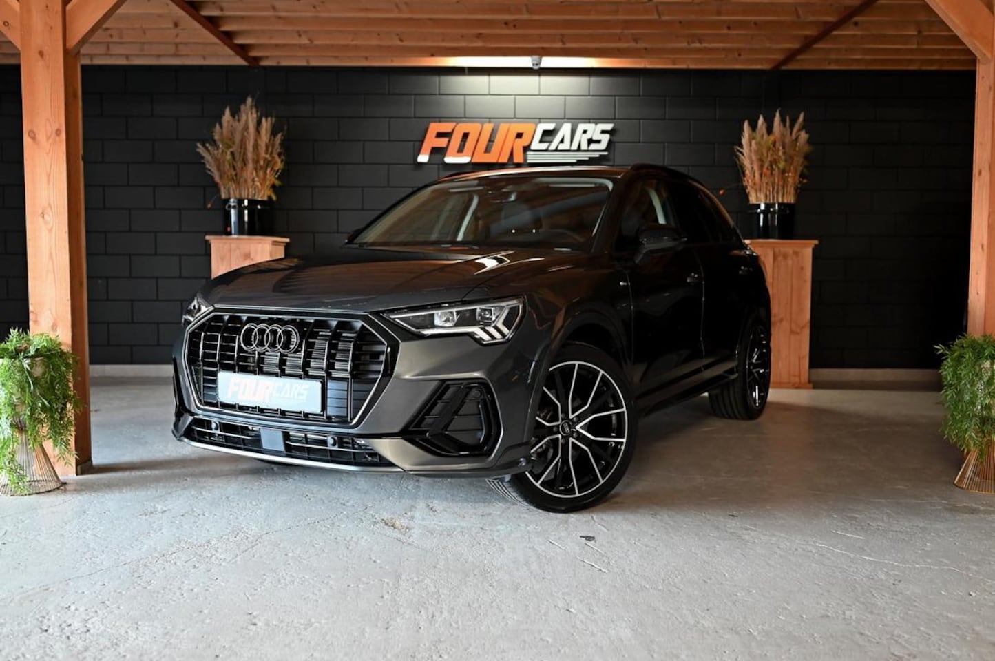 Audi Q3 - 35 TFSI Advanced edition | 2025 | 3.000 KM | S-Line | Lederen bekleding | Camera | Lane As - AutoWereld.nl
