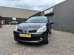 Renault Clio - 1.2-16V Business Line Airco Elek. Pakket LM-Wielen Trekhaak APK NAP