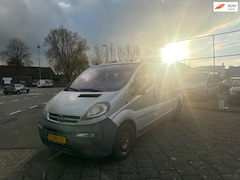 Opel Vivaro - 2.5 CDTI L2H1DC Cosmo