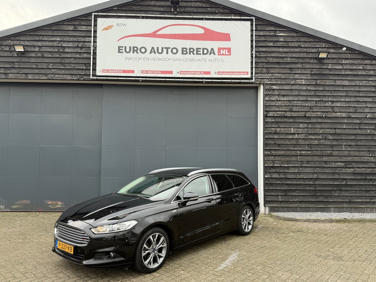 Ford Mondeo Wagon - 1.5 Titanium automaat - AutoWereld.nl