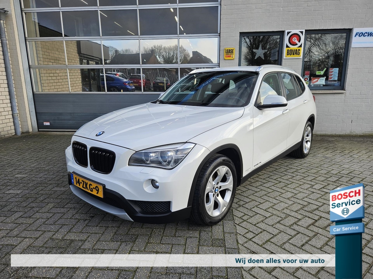 BMW X1 - sDrive 20i High Executive Automaat - AutoWereld.nl