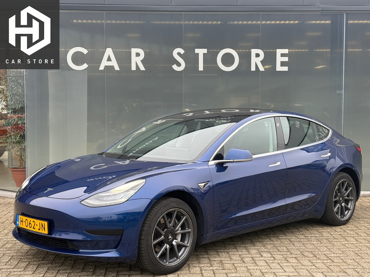 Tesla Model 3 - Standard RWD Plus 60 kWh 92% SOH Autopilot - AutoWereld.nl