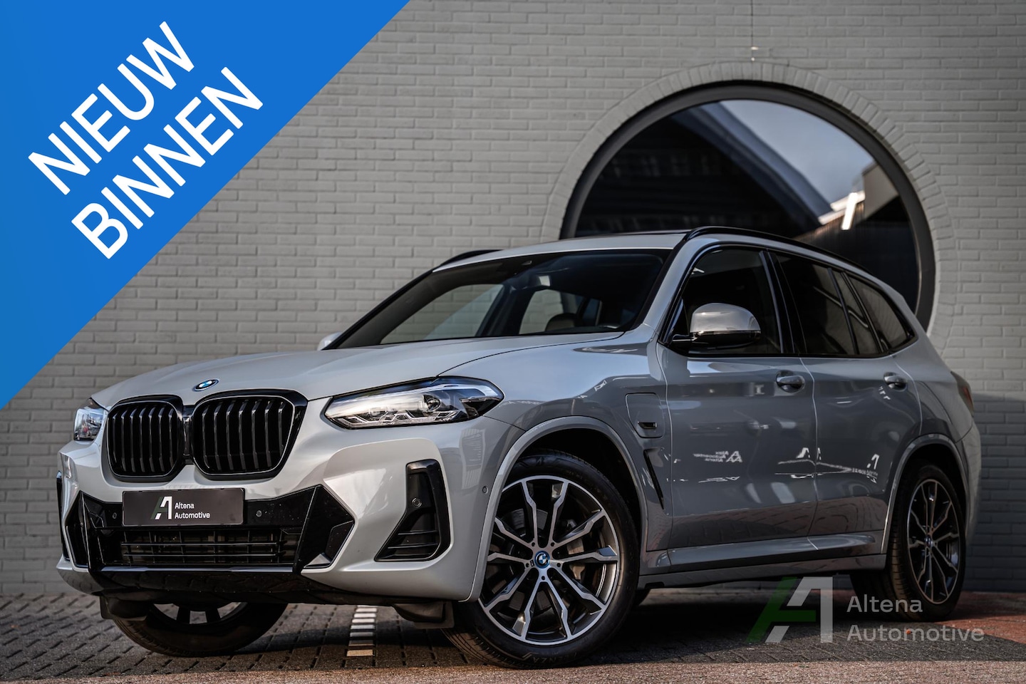 BMW X3 - xDrive30e Business Edition Plus M-sport, BTW, 20 inch, panorama dak, camera - AutoWereld.nl