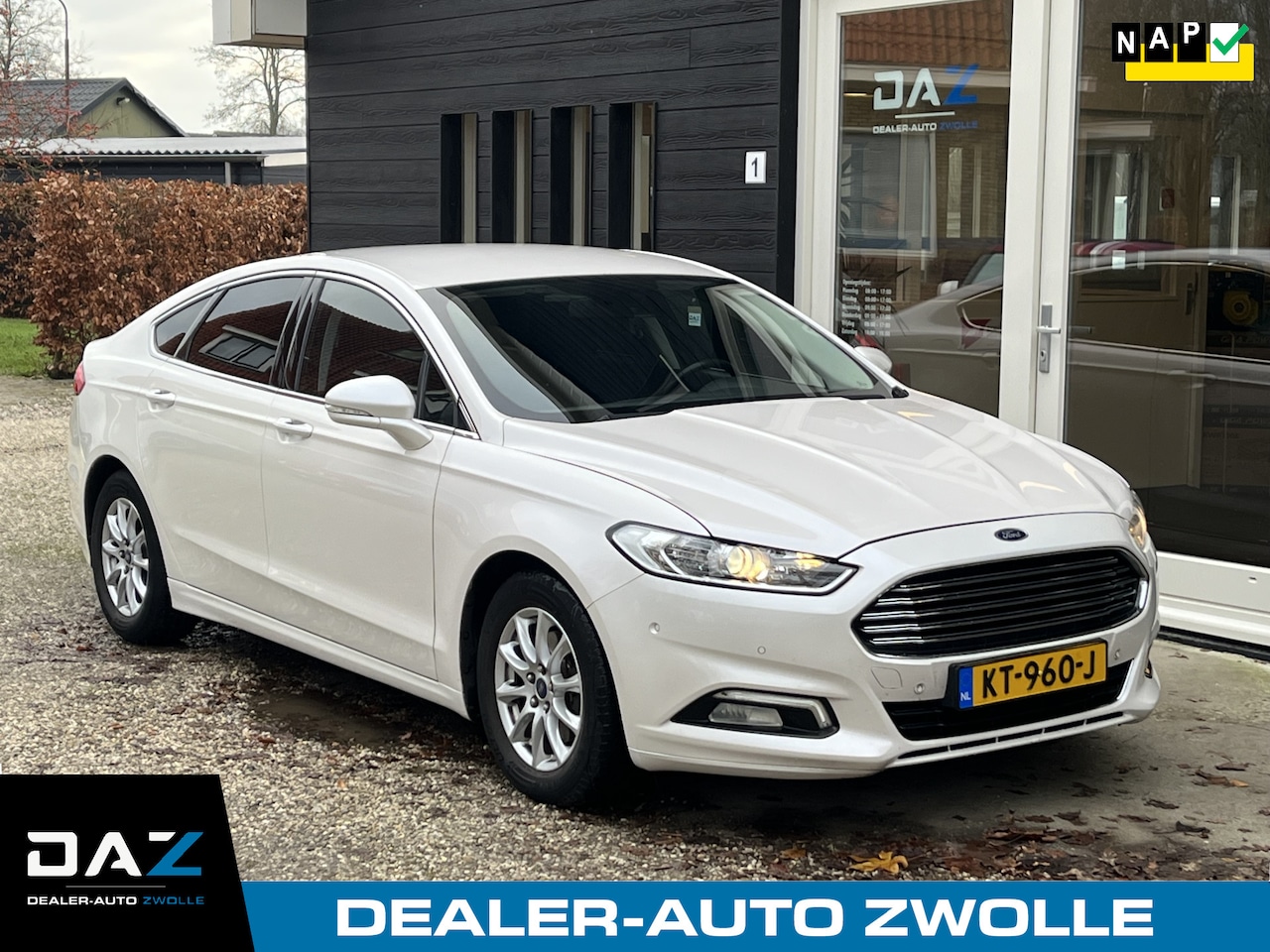 Ford Mondeo - 1.5 Titanium Ecc/Audio/Navi/Camera/Lm - AutoWereld.nl