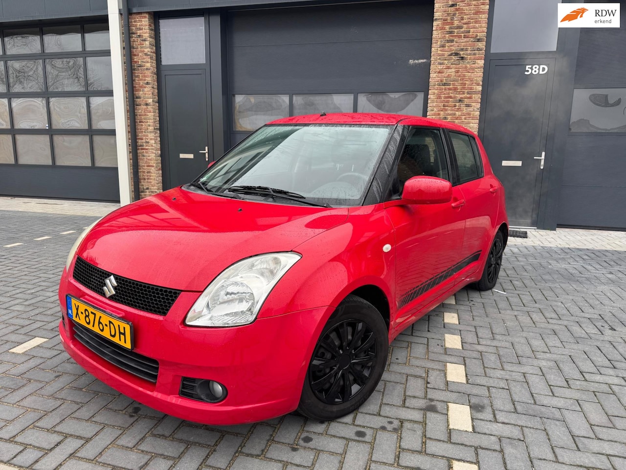 Suzuki Swift - 1.3 GA 1.3 GA - AutoWereld.nl