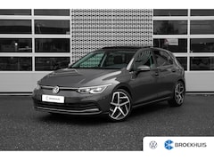 Volkswagen Golf - 1.5 eTSI Style DSG | Panorama Dak | Camera | Apple Carplay |