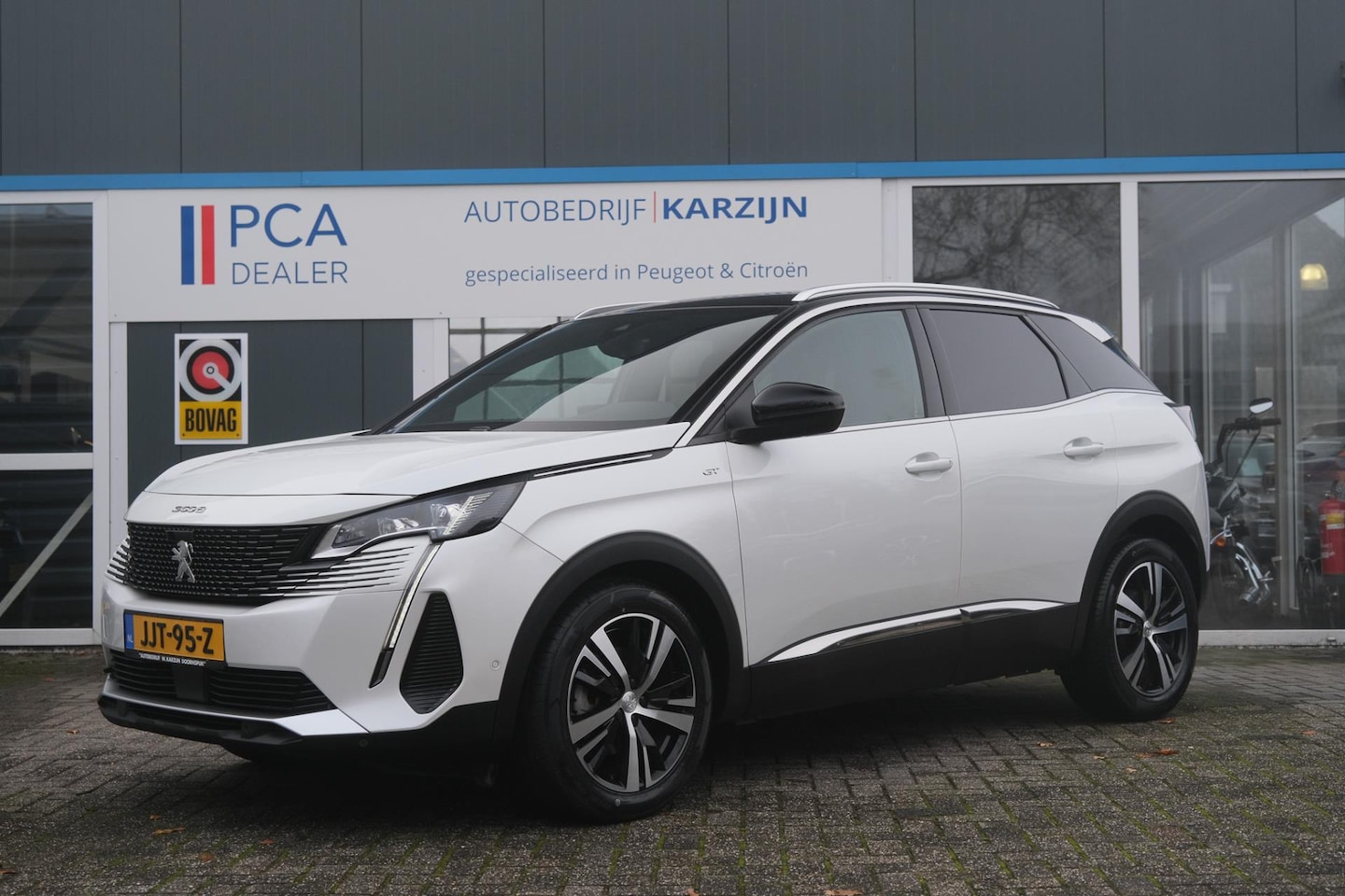 Peugeot 3008 - 1.6 PureTech GT Line 1.6 PureTech GT Line - AutoWereld.nl