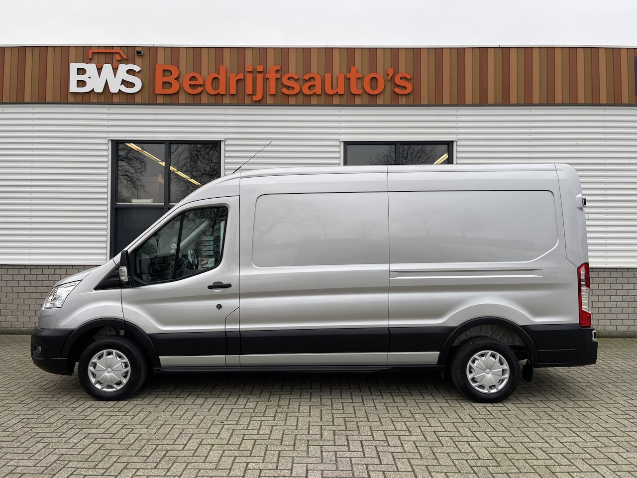 Ford Transit - 310 2.0 TDCI 130pk / L3H2 Trend / volledig ingerichte Sortimo laadruimte met omvormer / va - AutoWereld.nl