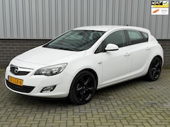 Opel Astra - 1.4 Turbo Sport |Navi|CruiseCtrl|Bluetooth|Trekhaak|Airco|