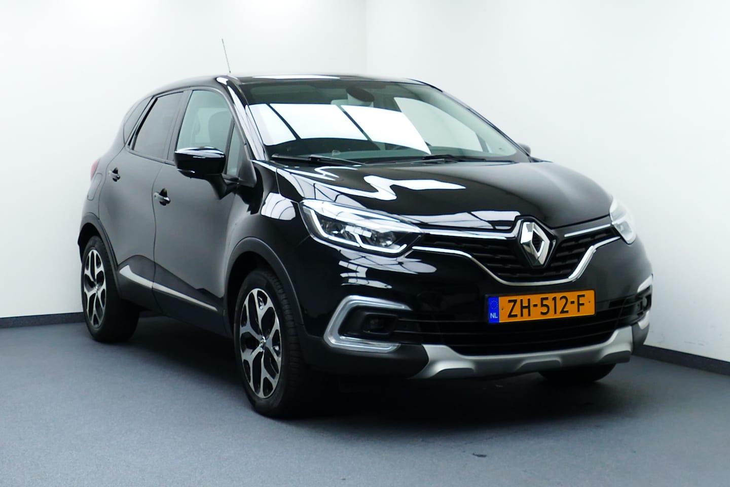 Renault Captur - 1.3 150pk TCe Intens. Camera, Clima, Cruise, Navi, Led Koplampen, Haak 1200kg - AutoWereld.nl