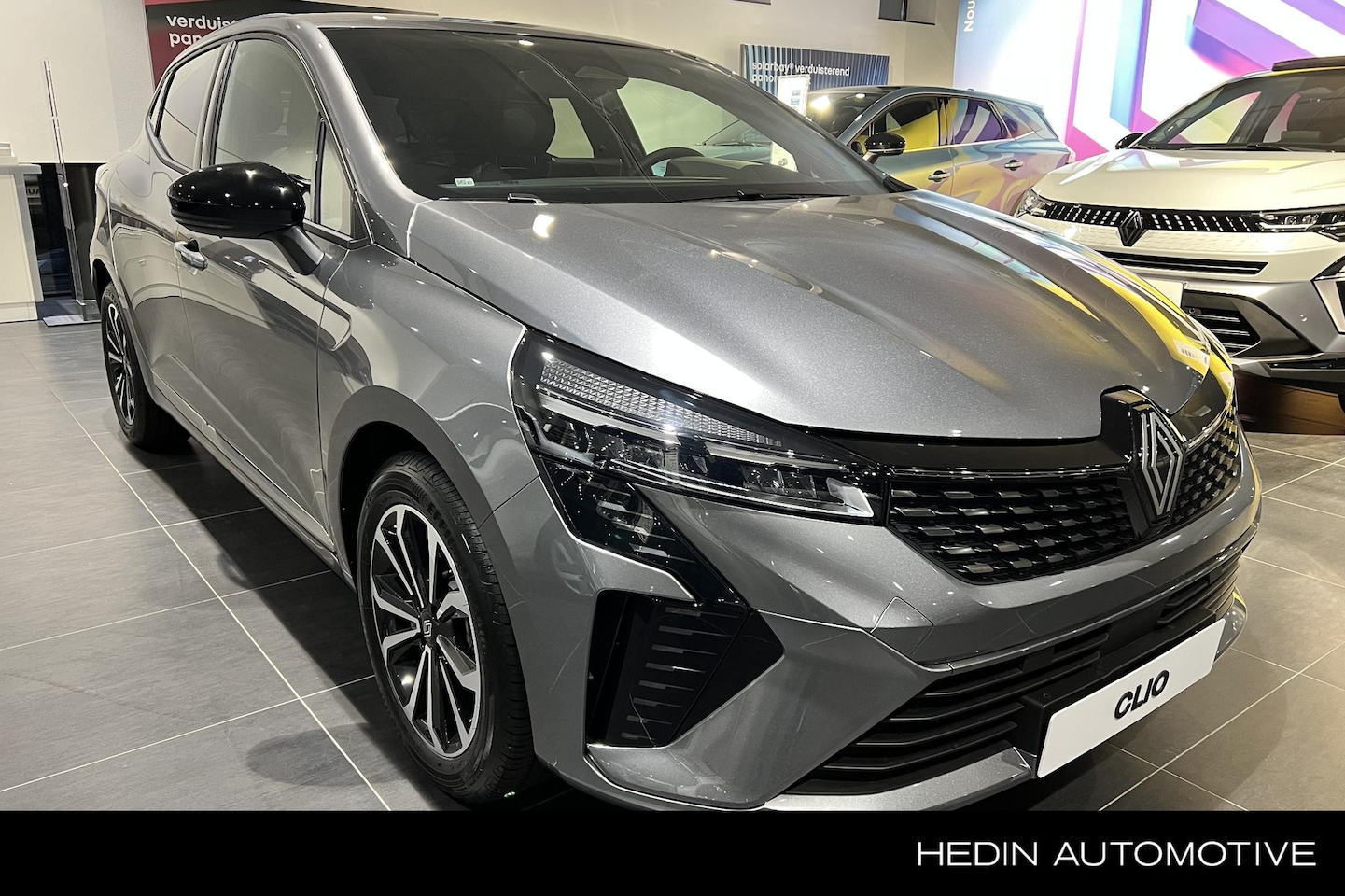 Renault Clio - TCe 90 GPF Techno | Parkeersensoren | 9,3" navigatiescherm | Achteruitrijcamera | Carplay - AutoWereld.nl