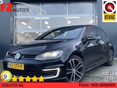 Volkswagen Golf - 1.4 TSI GTE Connected Series - Navigatie - Lederen bekleding - Climate Controle - Dode hoe