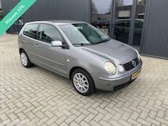 Volkswagen Polo - 1.4-16V Athene