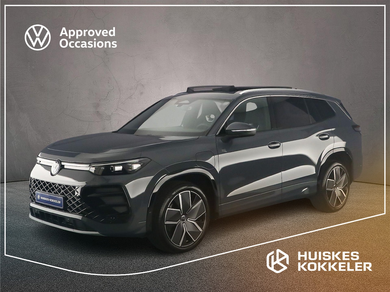 Volkswagen Tayron - R-Line Edition 1.5 TSI eHybrid 272pk DSG Automaat Trekhaak, Panoramadak, Adaptive cruise c - AutoWereld.nl