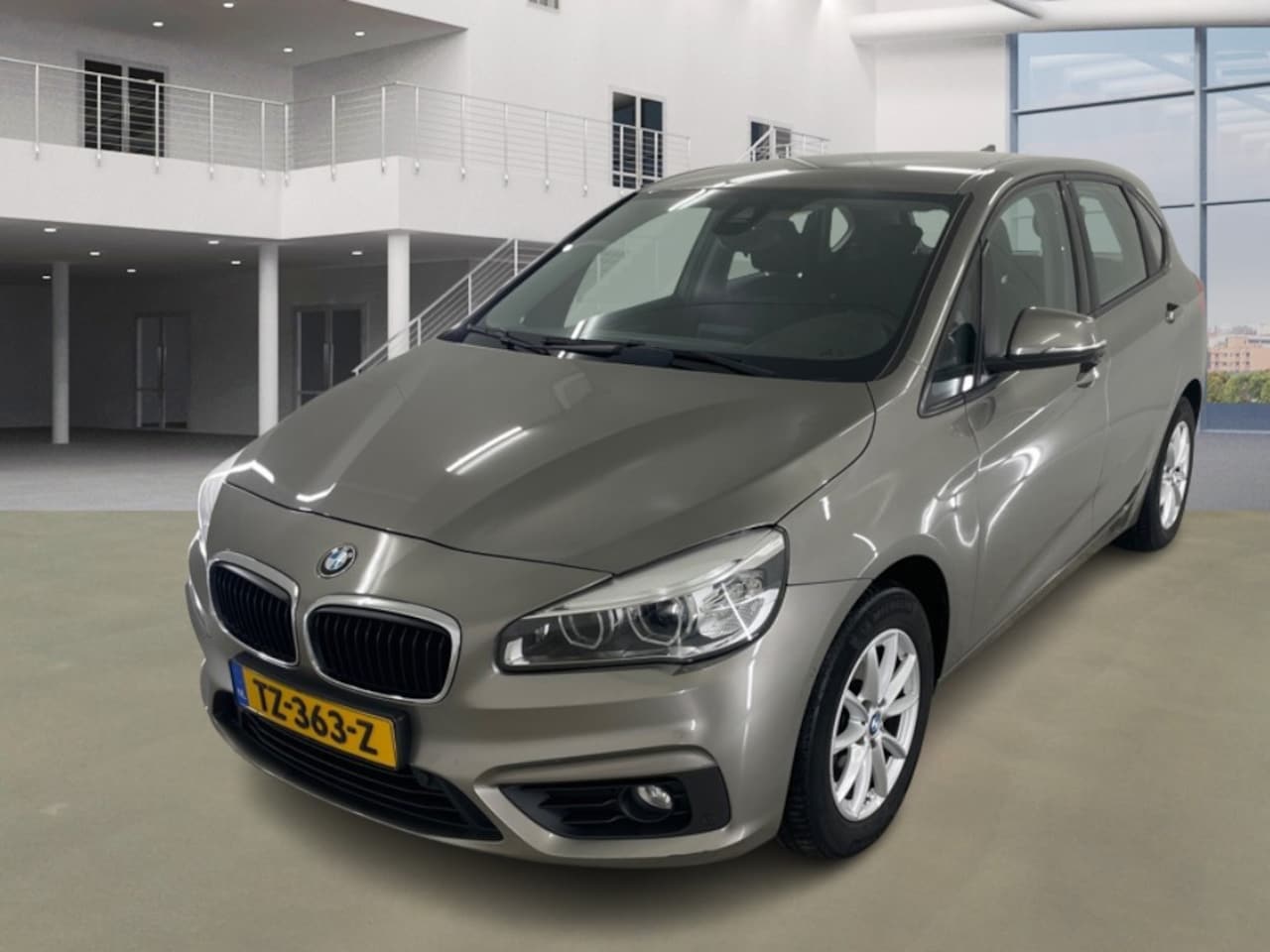 BMW 2-serie Active Tourer - 218i High Executive/AUTOMAAT/LED - AutoWereld.nl
