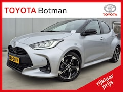Toyota Yaris - 1.5 Hybrid 130 Launch Edition Automaat | Navigatie | Stoelverwarming | Dodehoek detectie |