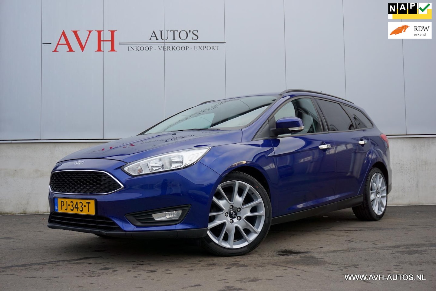 Ford Focus Wagon - 1.0 Lease Edition 1.0 Lease Edition - AutoWereld.nl