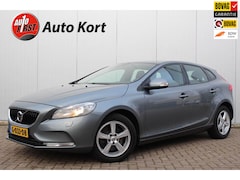 Volvo V40 - 2.0 T2 Momentum | Trekhaak | Stoelverwarming | Lichtmetalen velgen