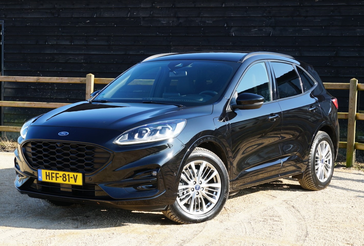 Ford Kuga - 2.5 PHEV ST-Line X Winter pack + Tech. pack - AutoWereld.nl