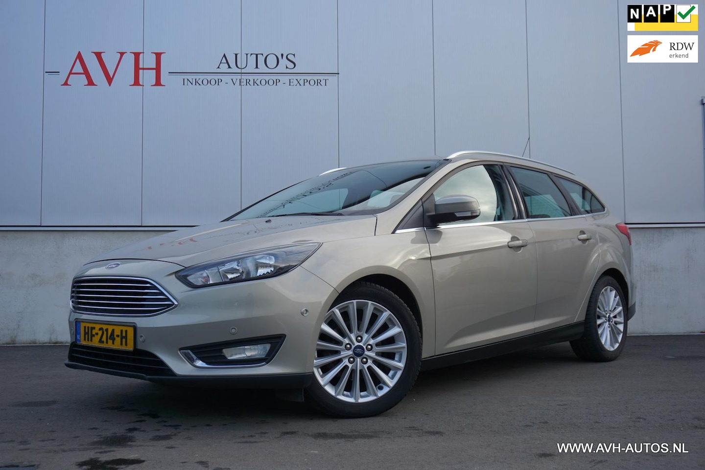 Ford Focus Wagon - 1.0 Titanium Edition 1.0 Titanium Edition - AutoWereld.nl