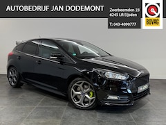 Ford Focus - 2.0 ST | NAVIGATIE | CRUISE control | RECARO