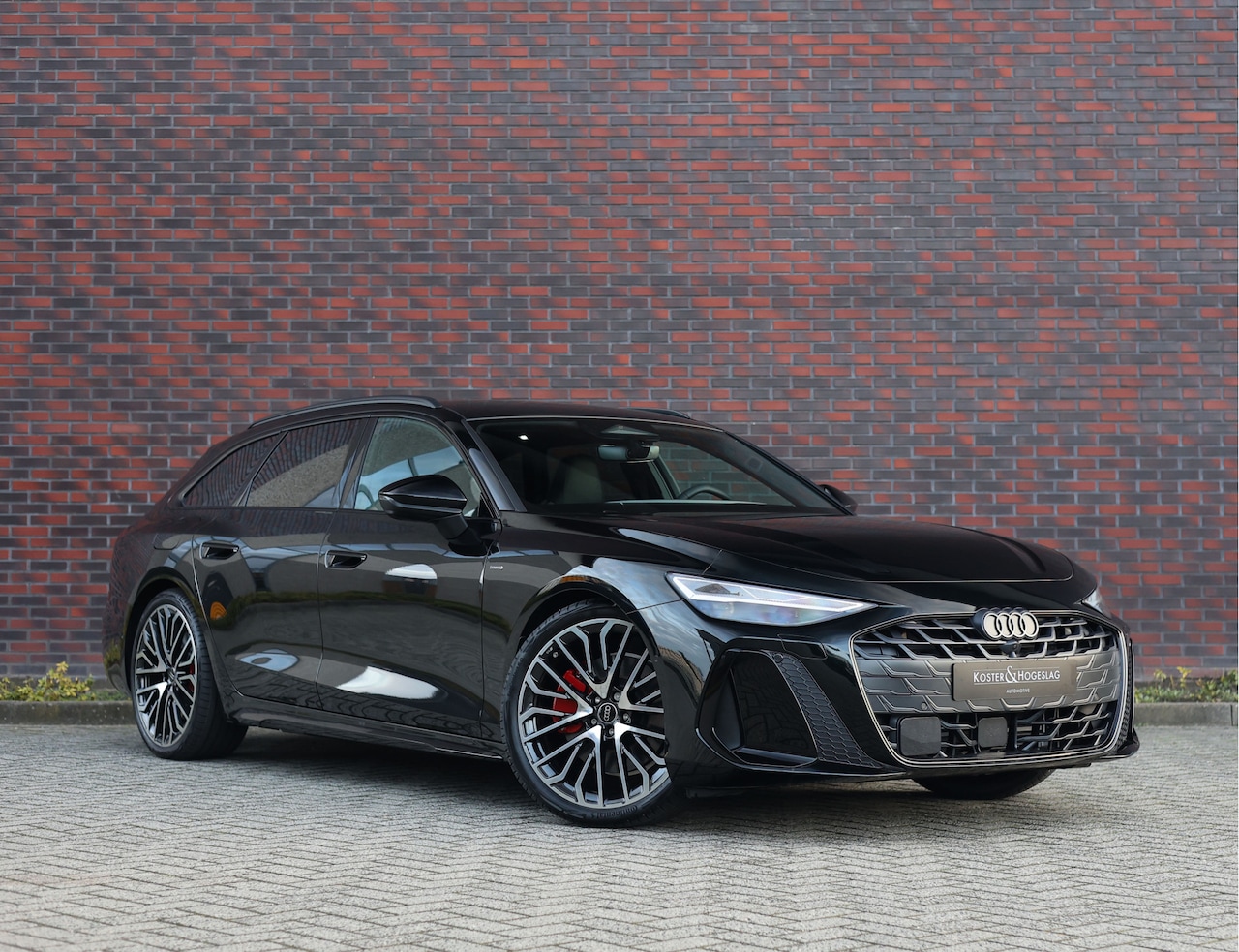 Audi A6 Avant - Competition e-hybrid Quattro | Midnight Green - Direct rijden! - AutoWereld.nl