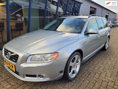 Volvo V70 - 2.5FT R-Design 230PK LEER / XENON / PDC / ECC