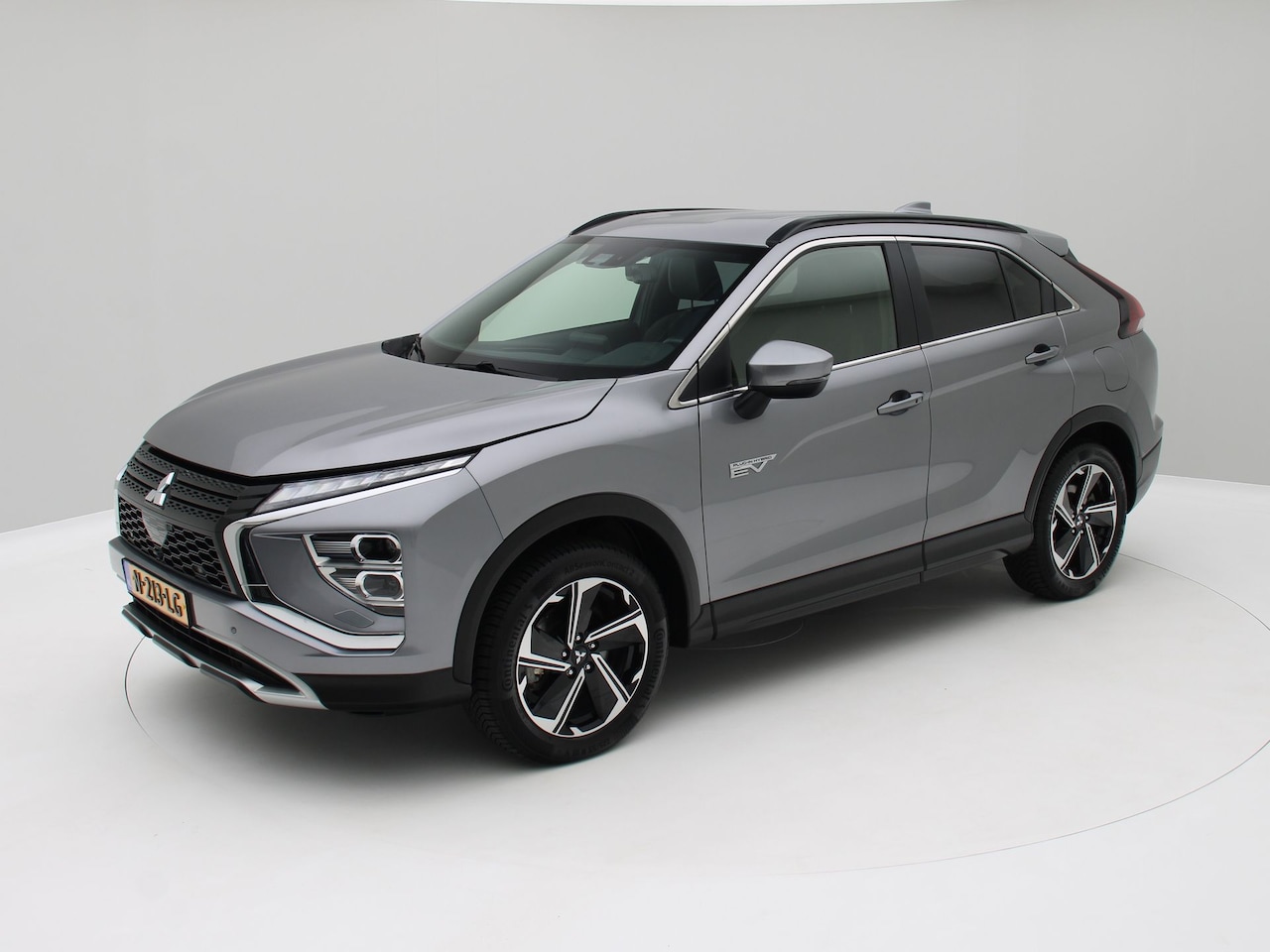 Mitsubishi Eclipse Cross - 2.4 PHEV Intense+ 2.4 PHEV Intense+ - AutoWereld.nl