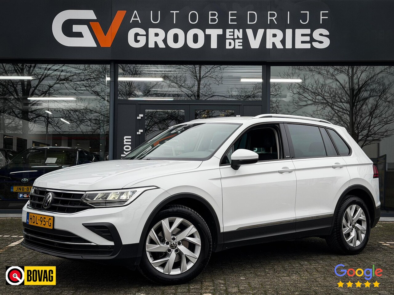 Volkswagen Tiguan - 1.5 TSI Life Business CarPlay|Camera|Elektrische achterklep|Stoel/stuurverwarming - AutoWereld.nl