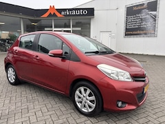 Toyota Yaris - 1.0 VVT-i Aspiration met Trekhaak en ijskoude airco