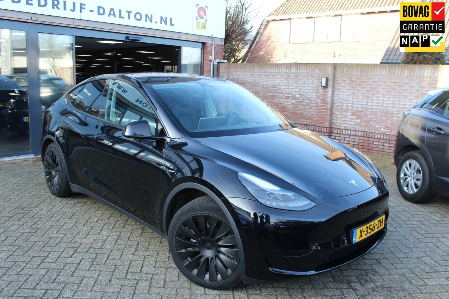 Tesla Model Y - RWD Plus 60 kWh TREKHAAK / 1e EIG. / LAGE KM!! / LEER / PANODAK / INCL.BTW - AutoWereld.nl