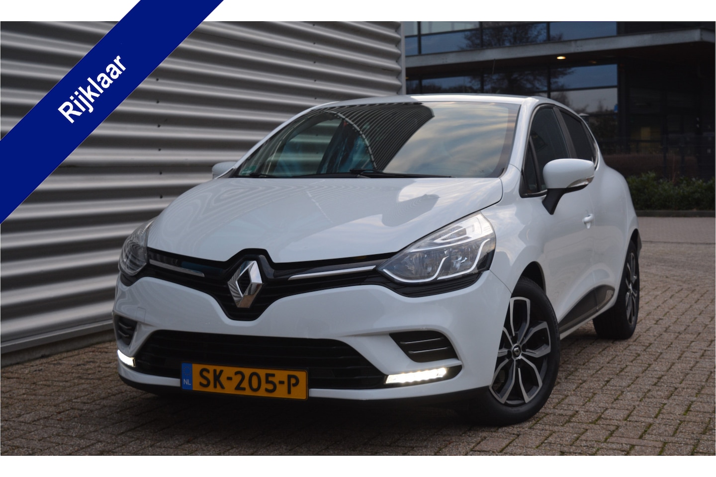 Renault Clio - 1.2 TCe Zen Automaat/Navi/Airco/Org.NL - AutoWereld.nl