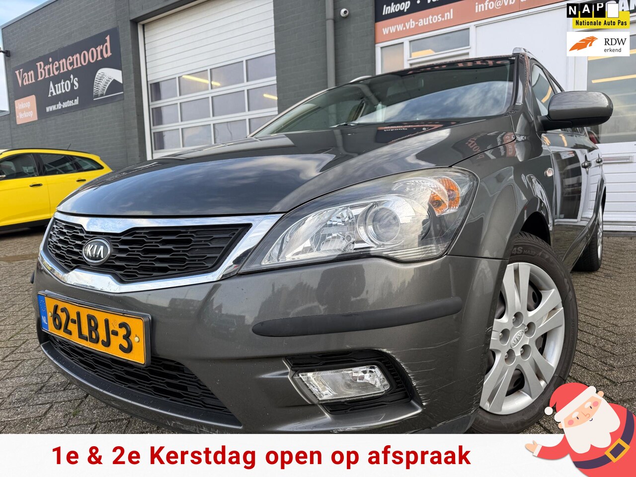 Kia Cee'd Sporty Wagon - 1.6 X-ecutive van 1ste Eigenaar met trekhaak en airco - AutoWereld.nl