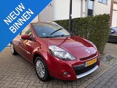 Renault Clio Estate - 1.2-16V Collection Nieuwe APK, Airco