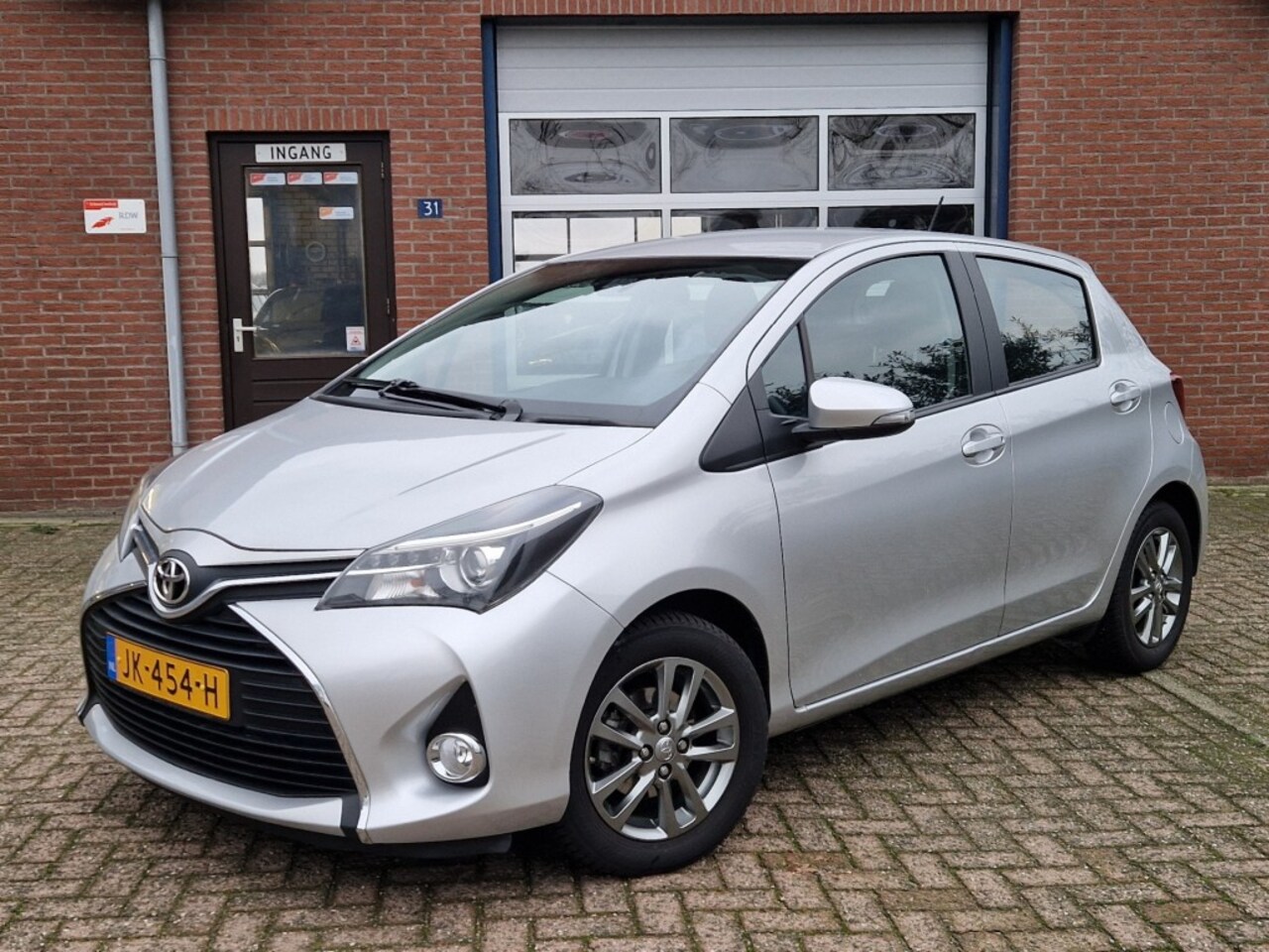 Toyota Yaris - 1.3 VVT-i Trend 5-drs NL-auto Clima Cruise Navi Camera - AutoWereld.nl
