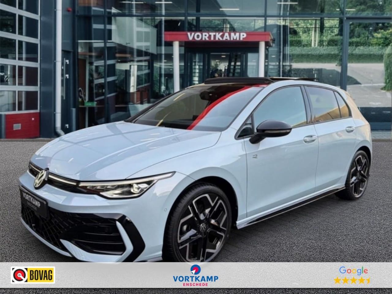 Volkswagen Golf - 1.5 eTSI R-LINE OPENDAK/CAMERA/ACC/CARPLAY/STOEL+STUURVERW. - AutoWereld.nl