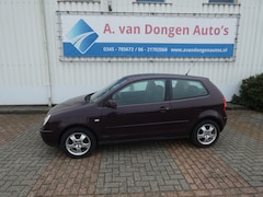 Volkswagen Polo - 1.4-16V COMFORTLINE, Airco, Cruise, APK 11-12-26