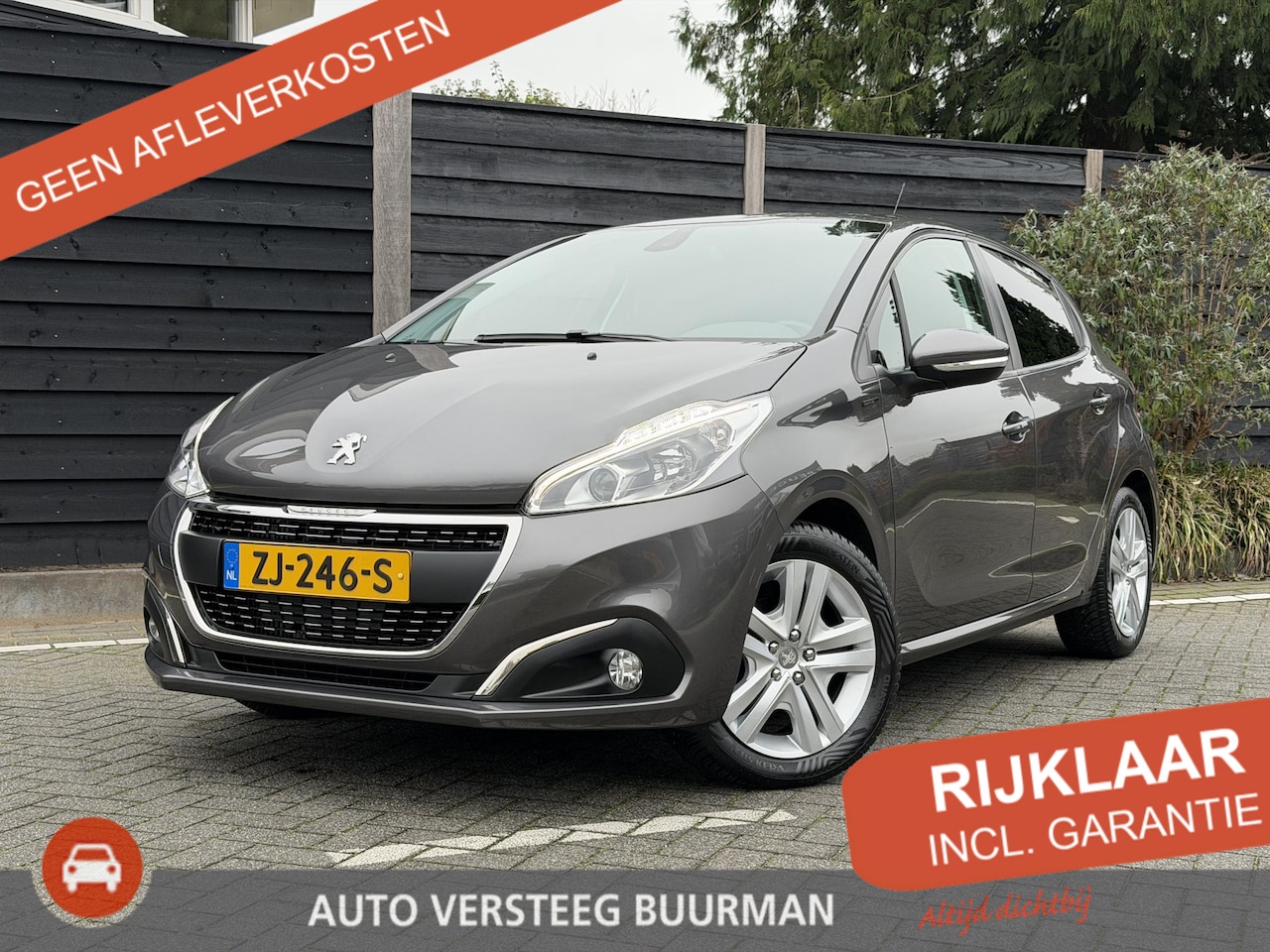 Peugeot 208 - Signature 1.2 PureTech 110PK EAT6 Automaat Navigatie, Parkeersensoren Achter, Apple Carpla - AutoWereld.nl