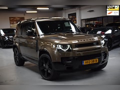 Land Rover Defender 110 - 2.0 P300e 110 X-Dynamic Navi|Leder|GARANTIE|22 Inch|Org.NL|Koelbox|1e Eig.|Panoramadak