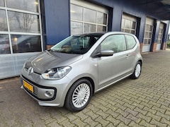Volkswagen Up! - 1.0 HIGH UP BLUEMOTION, AIRCO, NAVIGATIE, ALL IN PRIJS