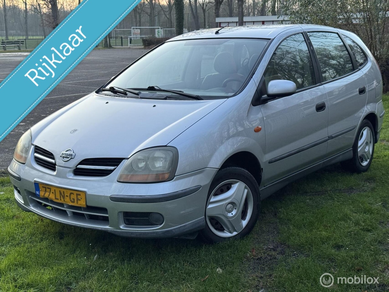 Nissan Almera Tino - 1.8 1.8 - AutoWereld.nl
