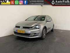 Volkswagen Golf - 1.2 TSI Connected Series