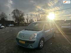 Renault Kangoo Family - 1.6-16V Expression