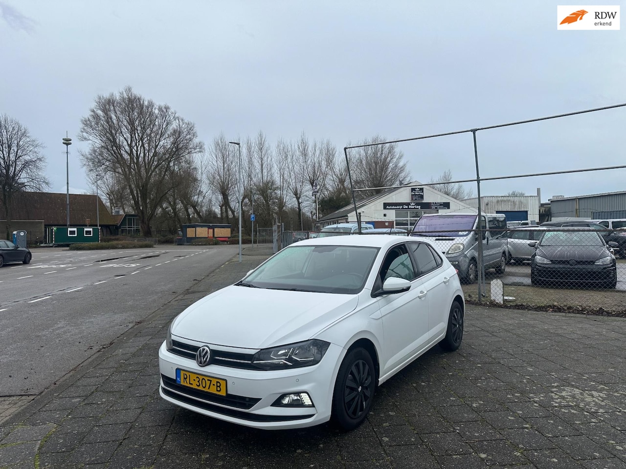 Volkswagen Polo - 1.6 TDI Comfortline 1.6 TDI Comfortline - AutoWereld.nl