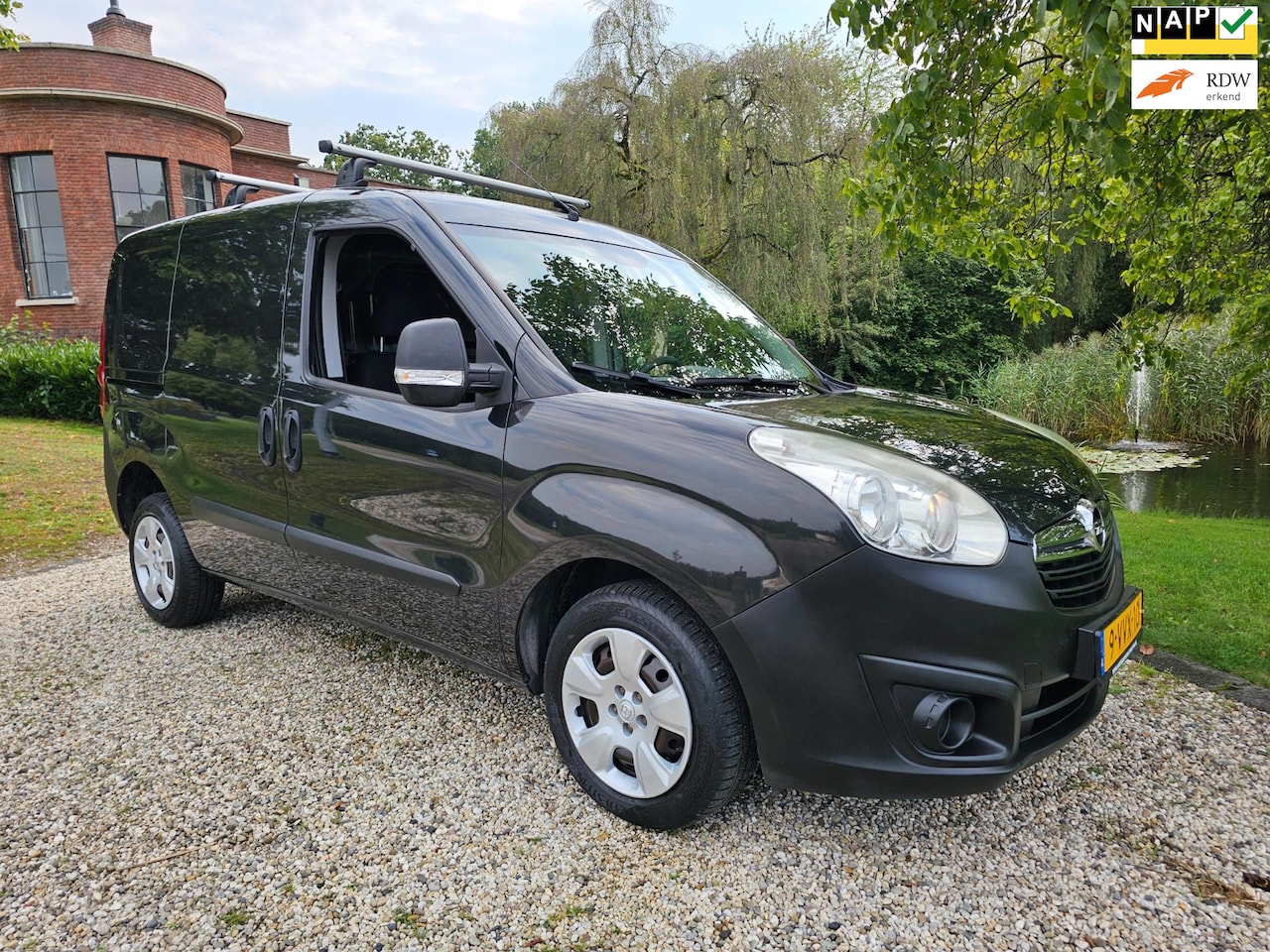 Opel Combo - 1.3 CDTi L1H1 ecoFLEX AIRCO *apk:08-2025* - AutoWereld.nl