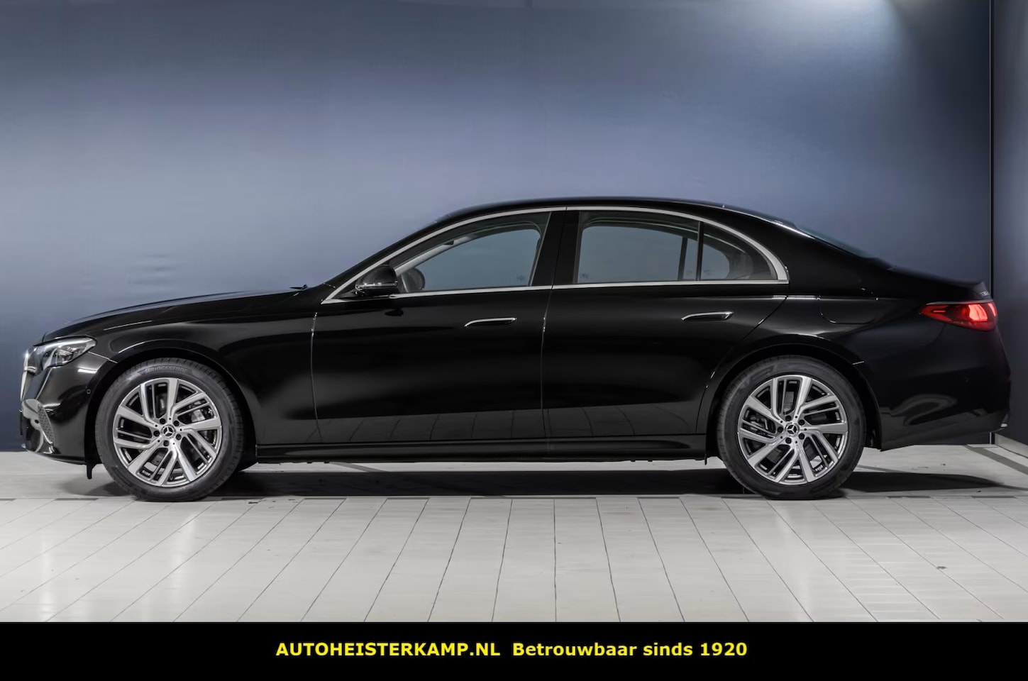 Mercedes-Benz E-klasse - 300 de Plug-In Hybrid Avantgarde LED Camera Stoelverwarming 19 Inch - AutoWereld.nl