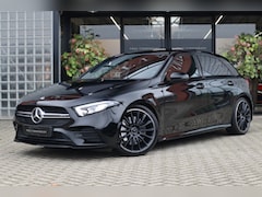 Mercedes-Benz A-klasse - 35 AMG 4MATIC | Night-pakket, Panoramadak, Stoelverwarming, Achteruitrijcamera, Spoorassis