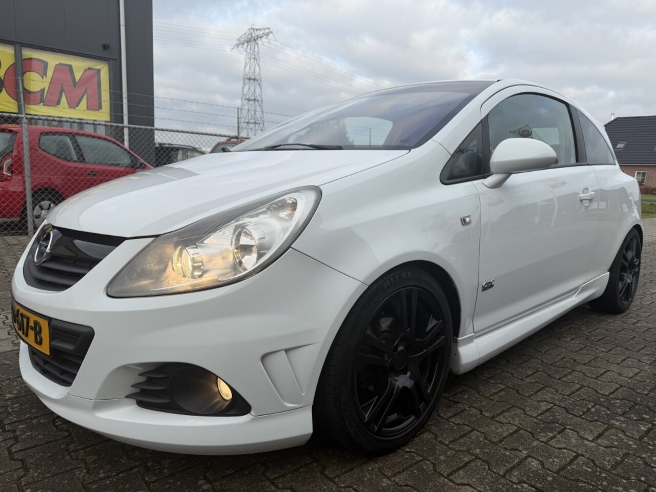 Opel Corsa - 1.4-16V Sport OPC - Line - AutoWereld.nl
