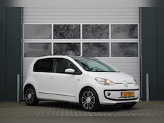 Volkswagen Up! - 1.0 high up BlueMotion 5-Deurs Airco/Panodak/Navi/Bluetooth/RadioCD.AUX/16"LM/Elek.Ramen/C